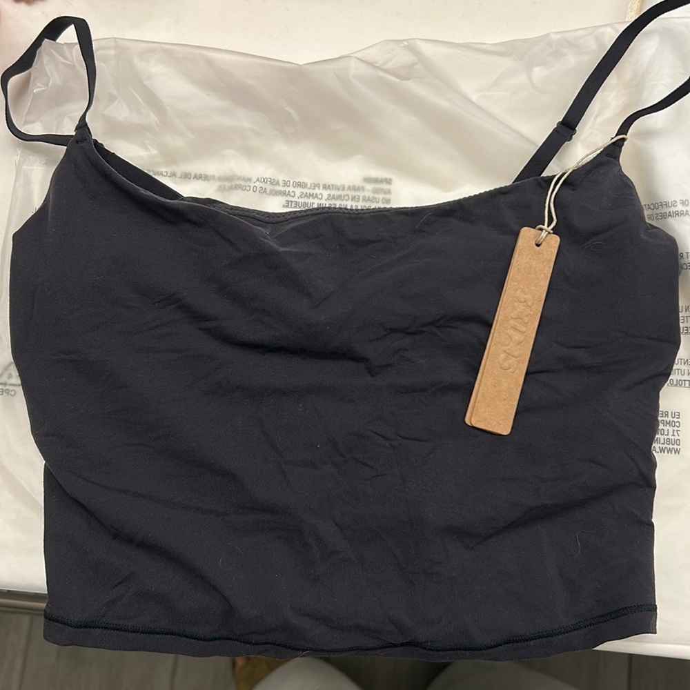 Skims fits everybody cropped cami